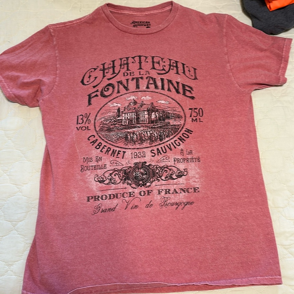 Women’s buckle American highway tee, like new